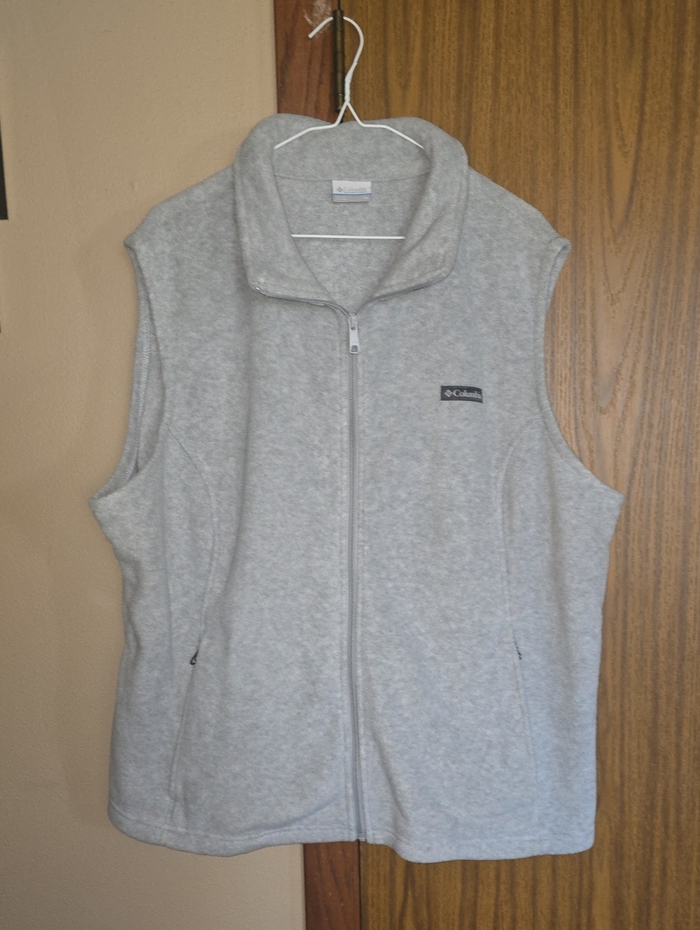 Columbia Light Gray Fleece Vest - Women's